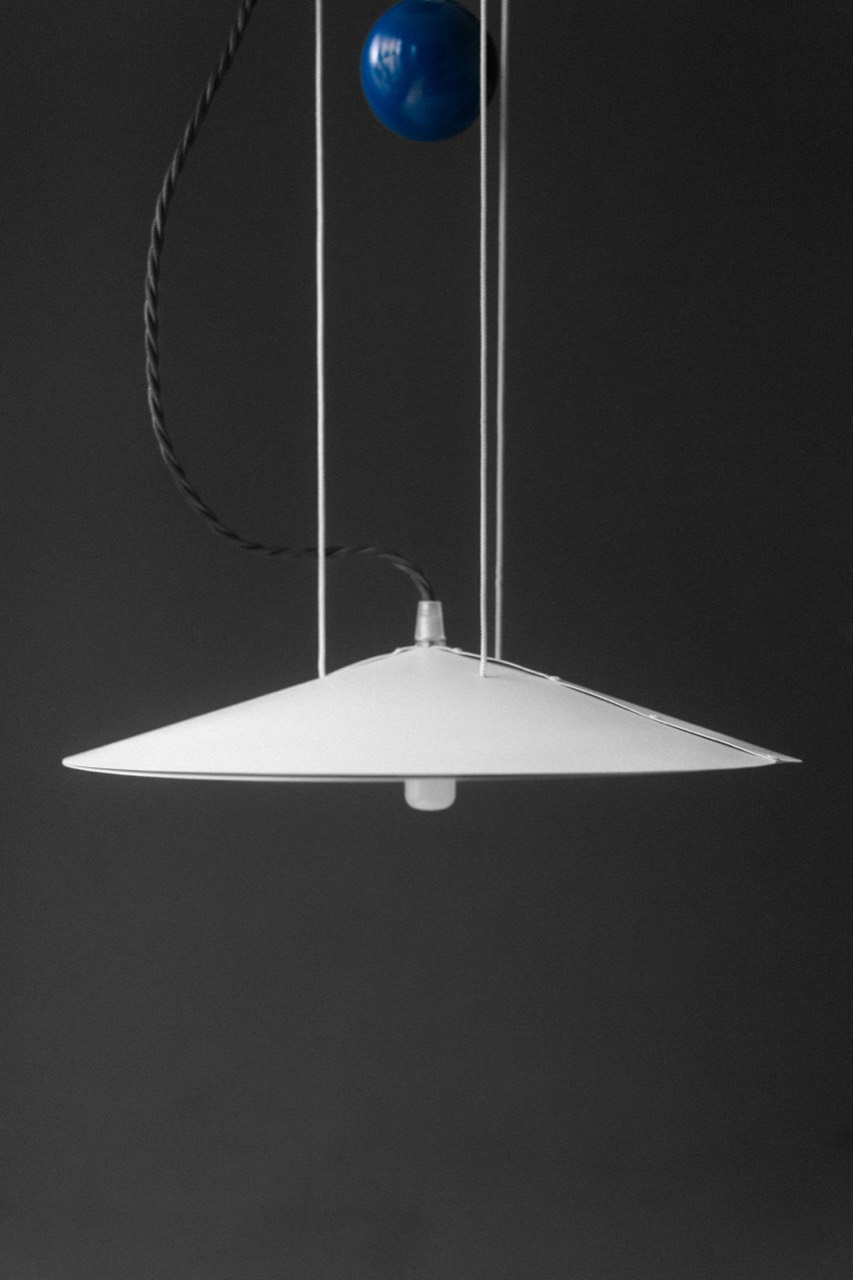 1895 Lamp — full view with the blue counterweight above the shade