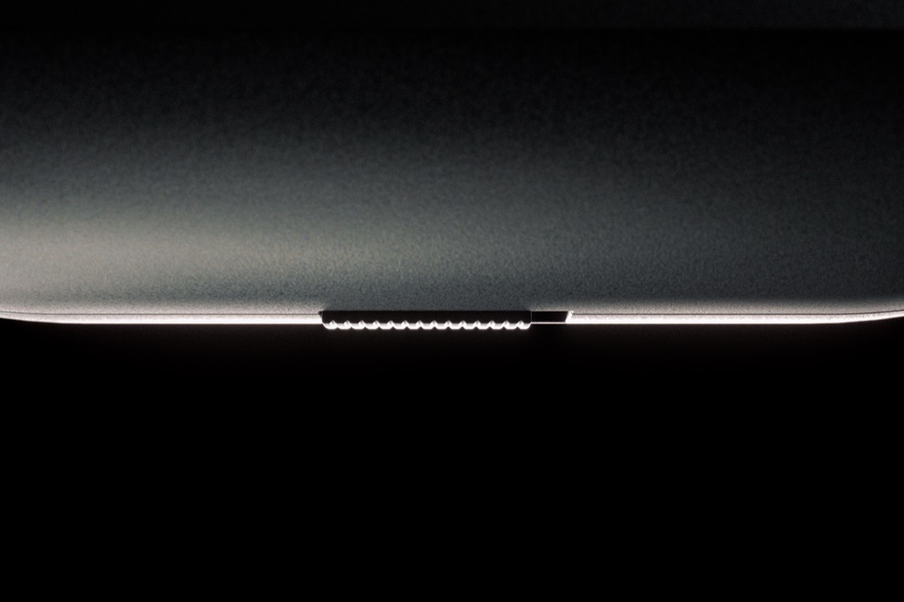 Atmosphere CO₂ monitor — power switch detail