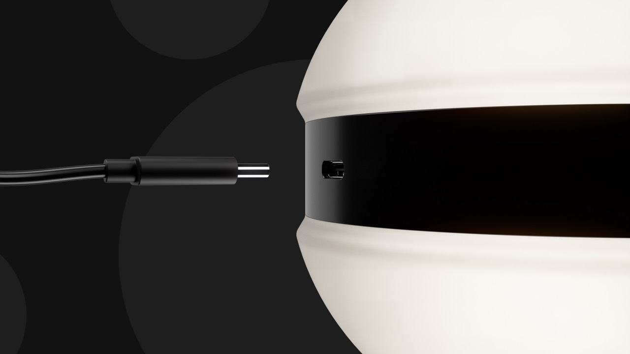 HEMI lamp — USB-C charging detail